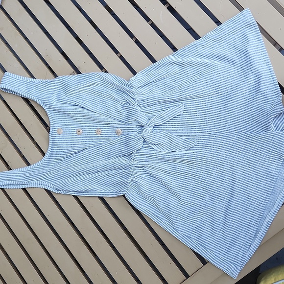 ⭐️NEW⭐️Striped romper - Picture 1 of 5